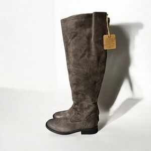 🌻NEW w.tag BORN "Borman" Grey Basalto Distressed Knee High Boots Size 7.5